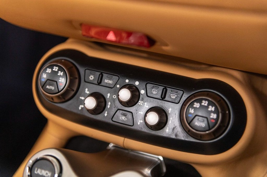 Used Ferrari California 2010 for sale - 78030152: Photo 22