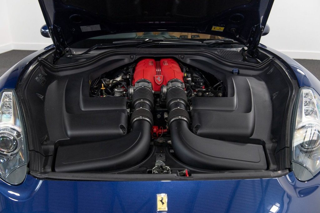 Used Ferrari California 2010 for sale - 78030152: Photo 3