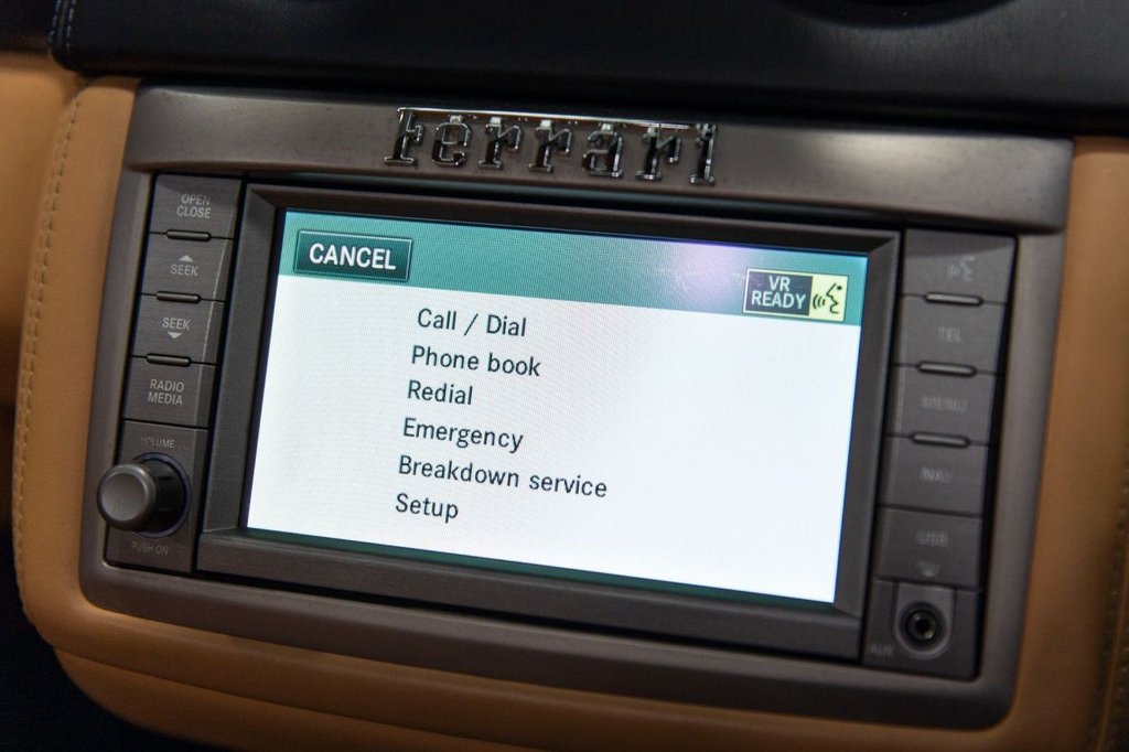 Used Ferrari California 2010 for sale - 78030152: Photo 34