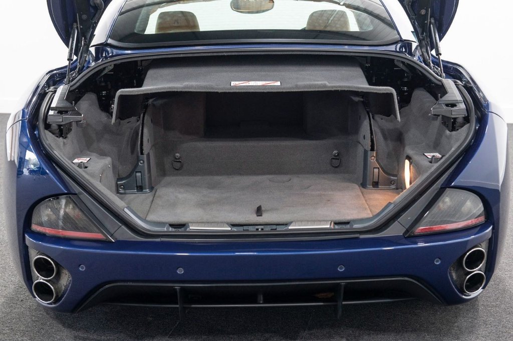 Used Ferrari California 2010 for sale - 78030152: Photo 37