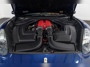 Used Ferrari California 2010 for sale - 78030152: Photo