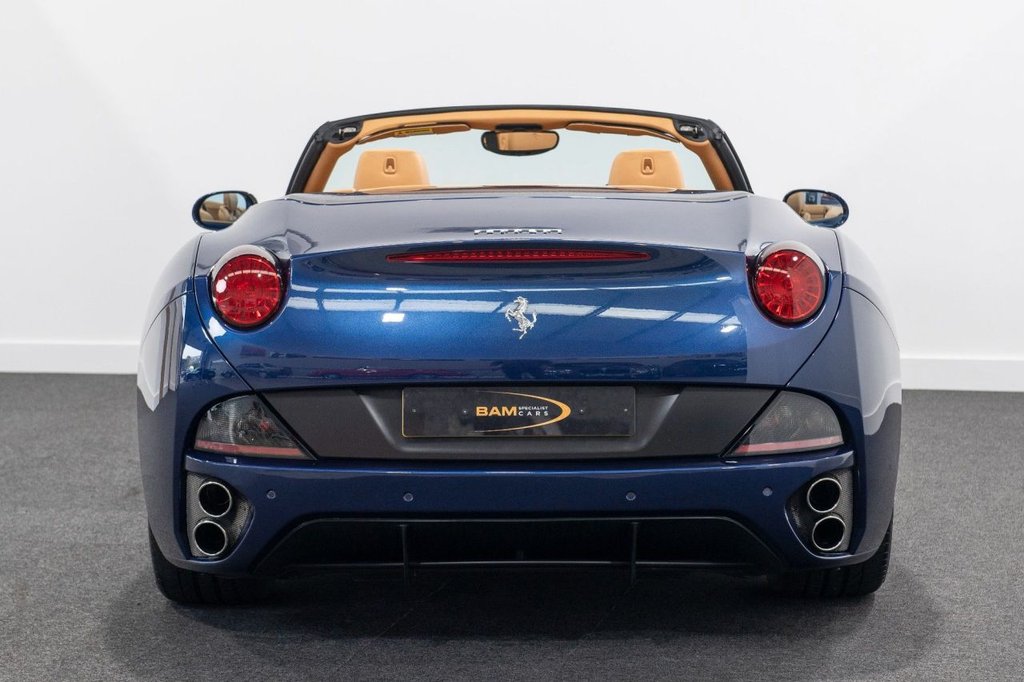 Used Ferrari California 2010 for sale - 78030152: Photo 9