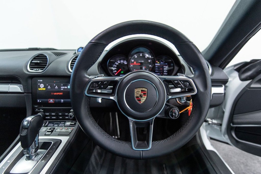 Used Porsche Cayman 2019 for sale - 78030087: Photo 11