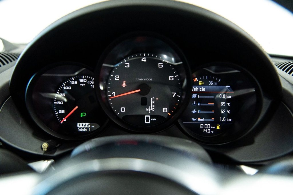 Used Porsche Cayman 2019 for sale - 78030087: Photo 18