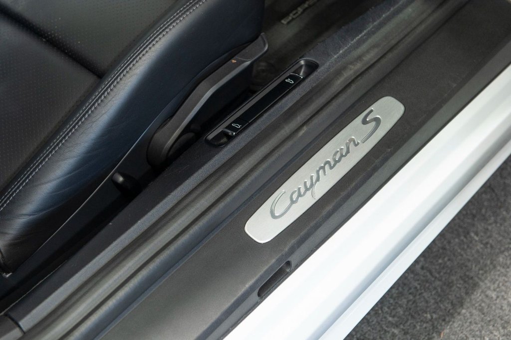 Used Porsche Cayman 2019 for sale - 78030087: Photo 21