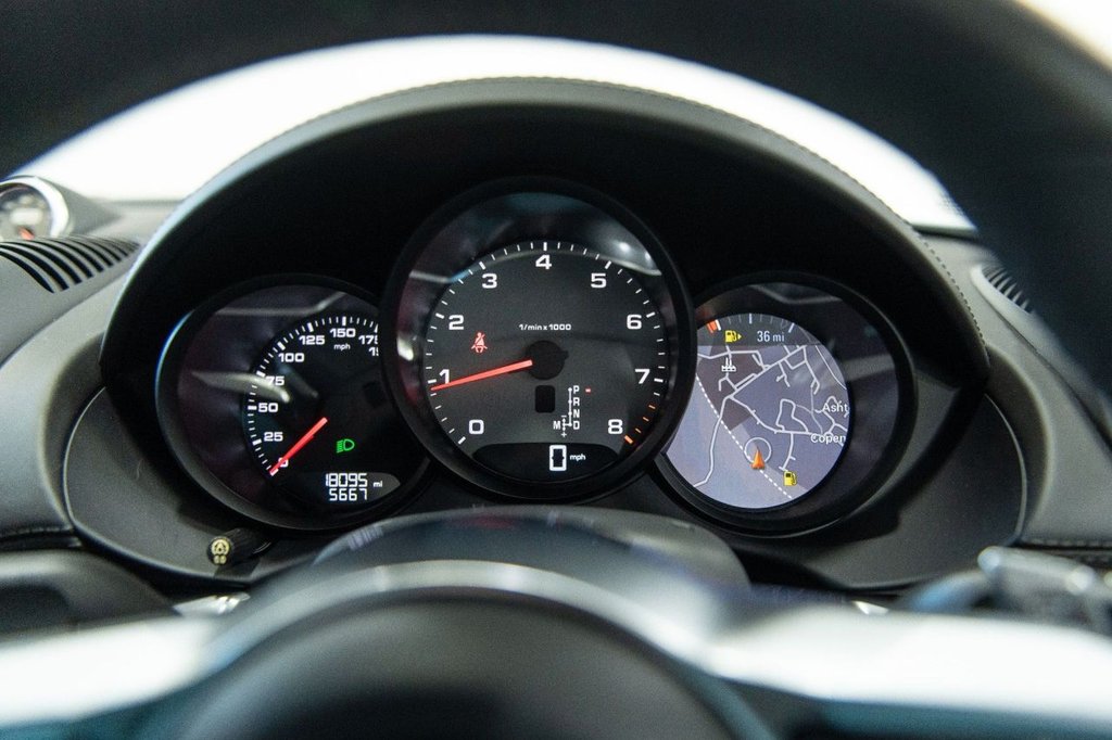 Used Porsche Cayman 2019 for sale - 78030087: Photo 22