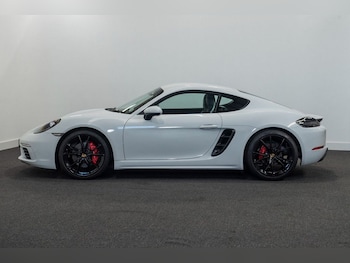 Used Porsche Cayman 2019 for sale - 78030087: Photo