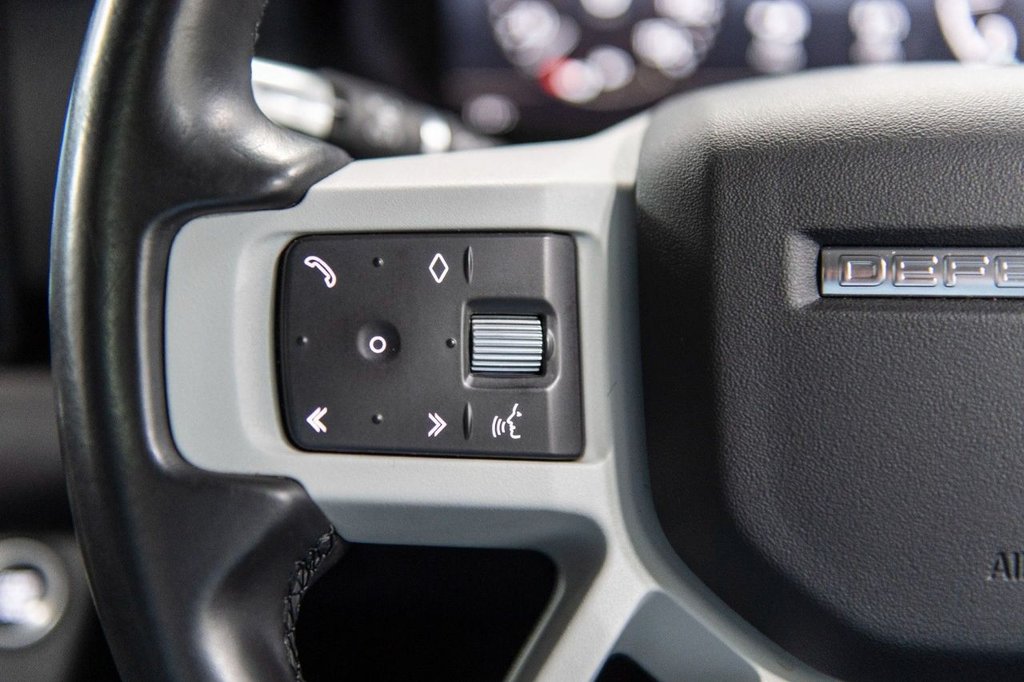 Used Land Rover Defender 2020 for sale - 78167129: Photo 21