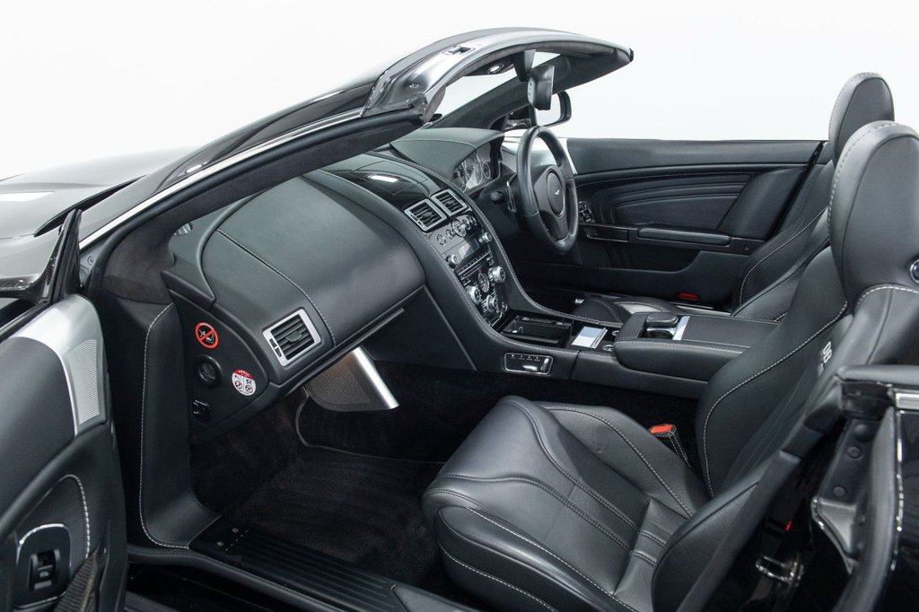 Used Aston Martin DBS 2011 for sale - 78029971: Photo 16