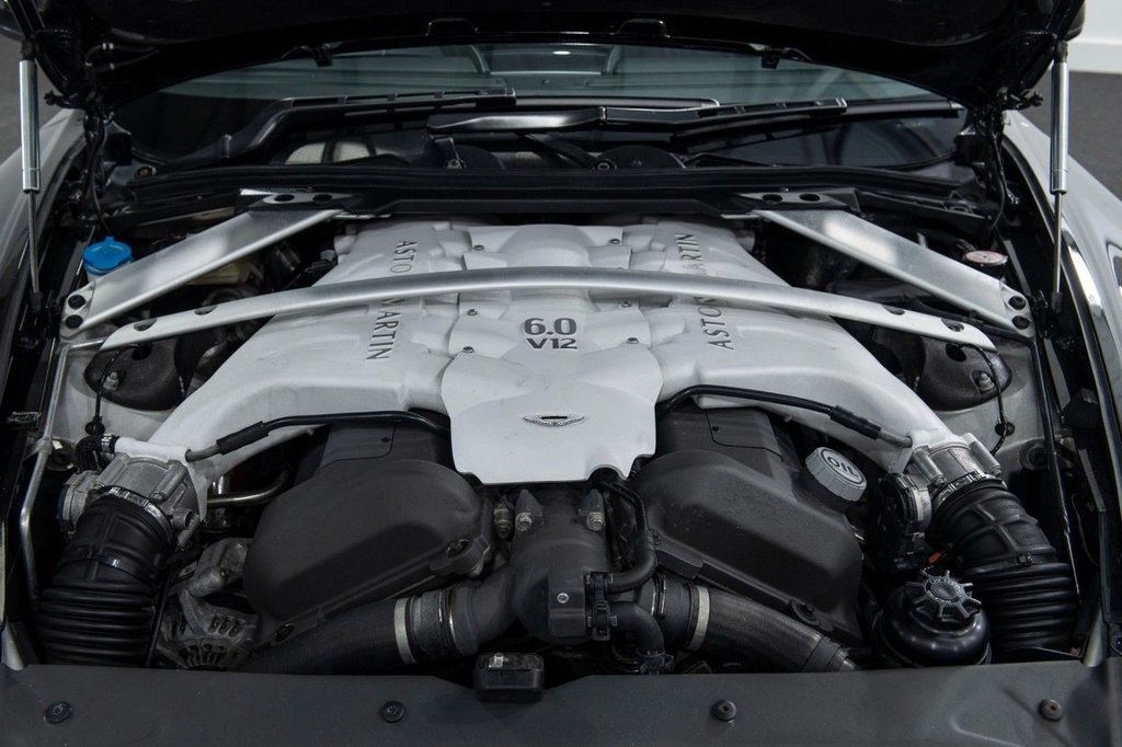 Used Aston Martin DBS 2011 for sale - 78029971: Photo 30