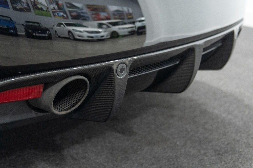 Used Aston Martin DBS 2011 for sale - 78029971: Photo 32