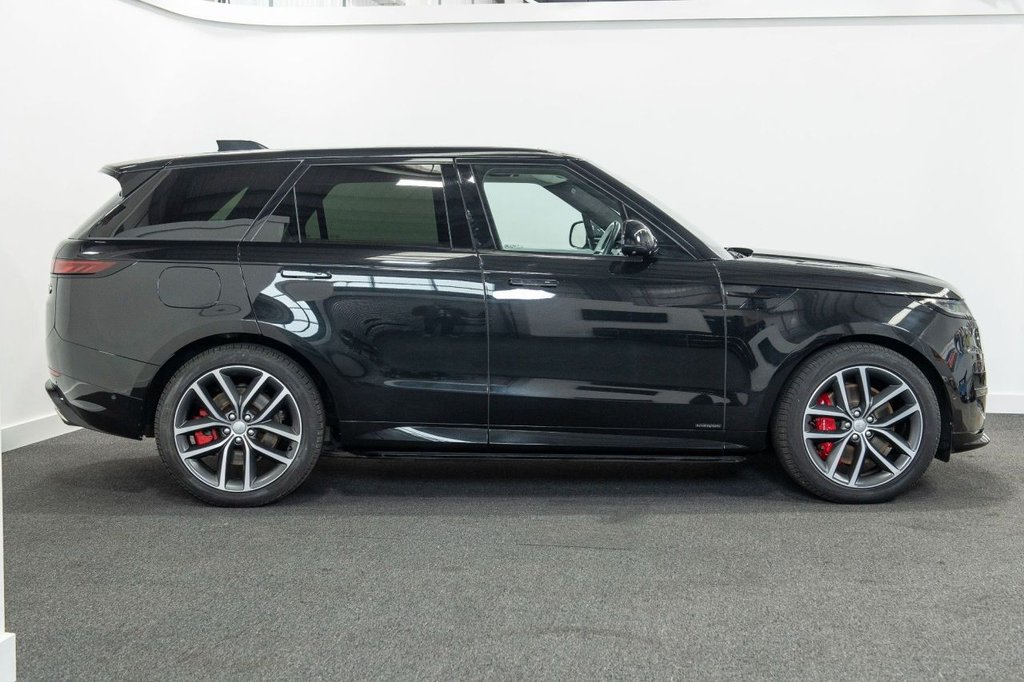 Used Land Rover Range Rover Sport 2023 for sale - 78030230: Photo 3