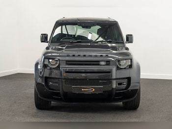 Used Land Rover Defender 2021 for sale - 78769286: Photo