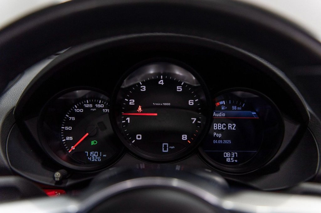 Used Porsche Boxster 2016 for sale - 78030208: Photo 16