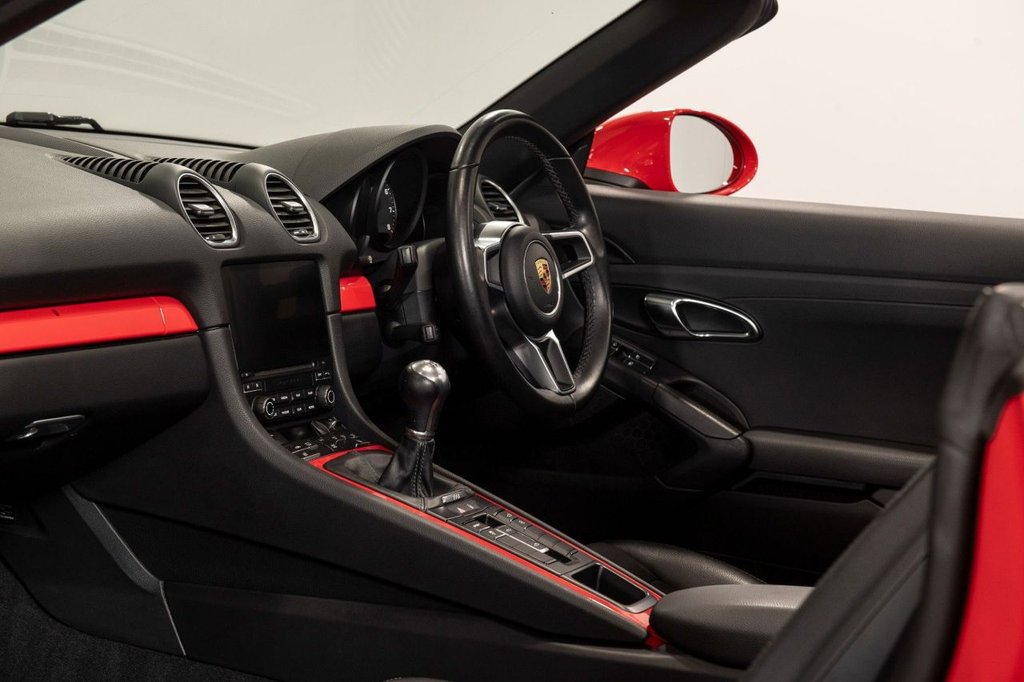 Used Porsche Boxster 2016 for sale - 78030208: Photo 29