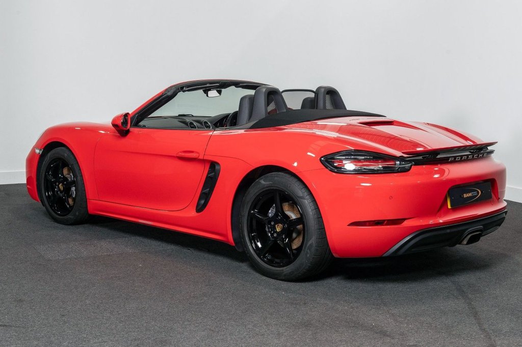 Used Porsche Boxster 2016 for sale - 78030208: Photo 3