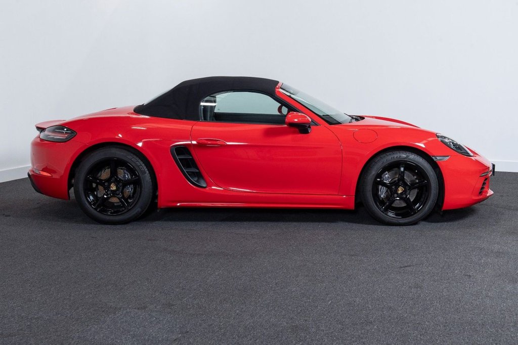 Used Porsche Boxster 2016 for sale - 78030208: Photo 4