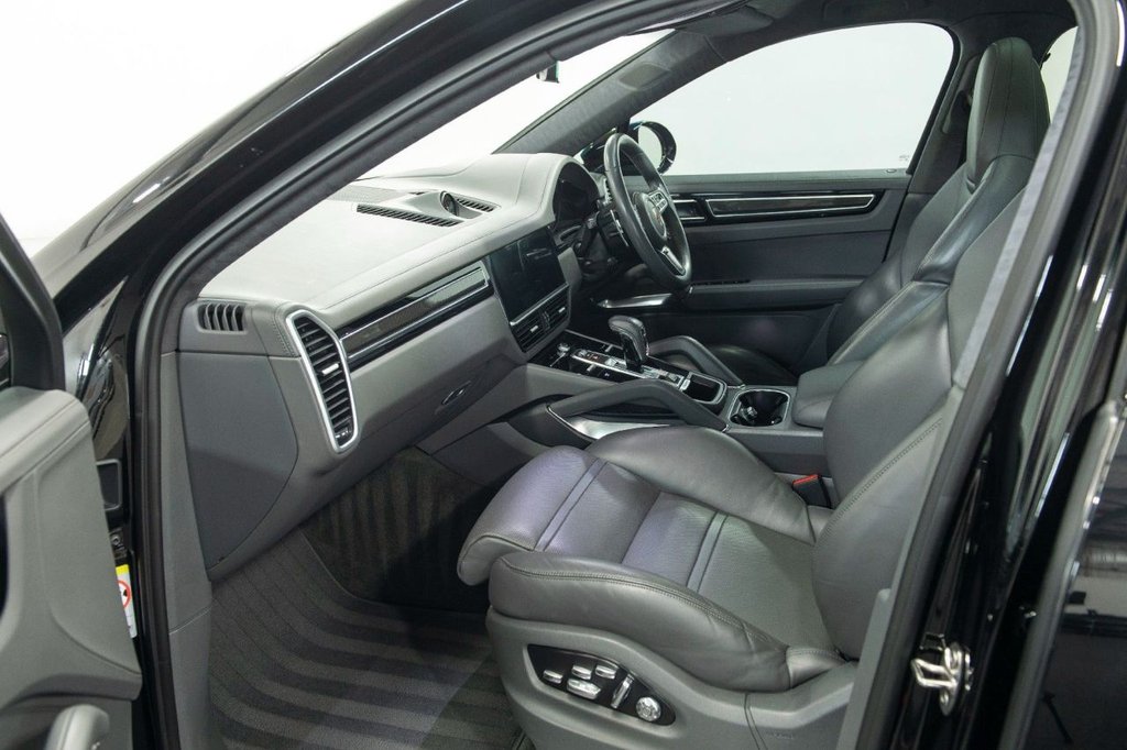 Used Porsche Cayenne 2019 for sale - 78030191: Photo 14