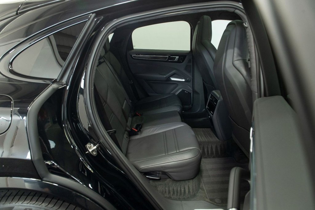 Used Porsche Cayenne 2019 for sale - 78030191: Photo 16