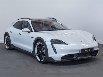 Used Porsche Taycan 2022 for sale - 79058782: Photo