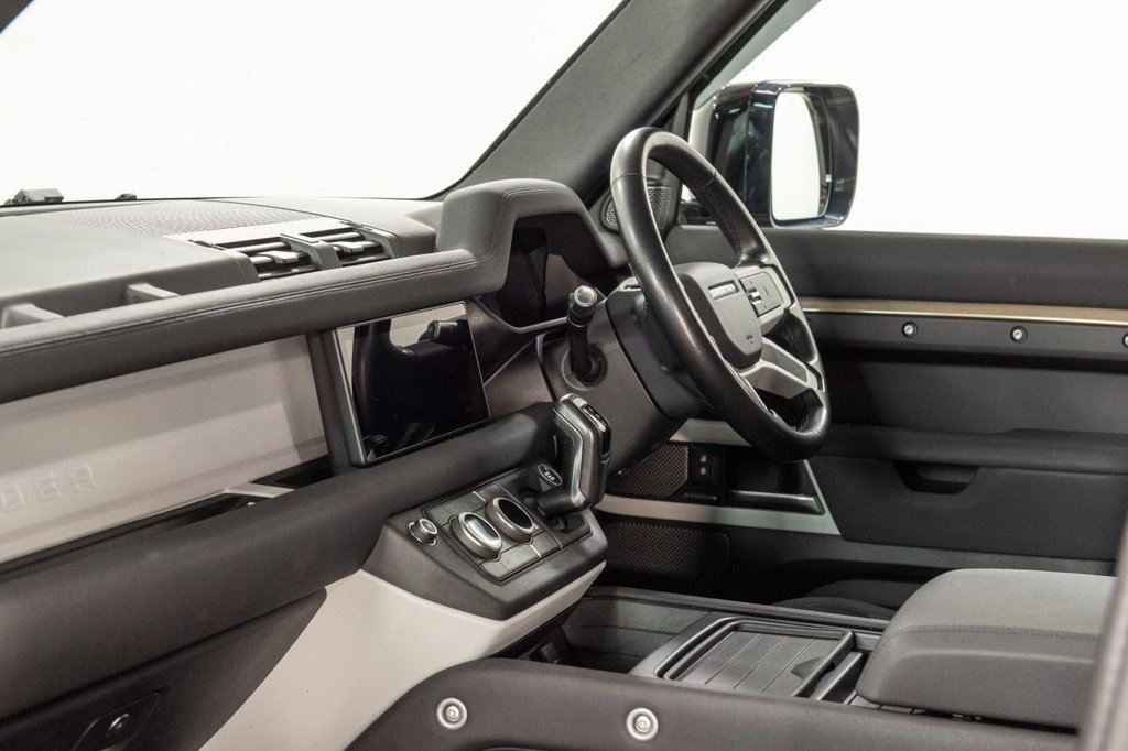 Used Land Rover Defender 2020 for sale - 78030293: Photo 13