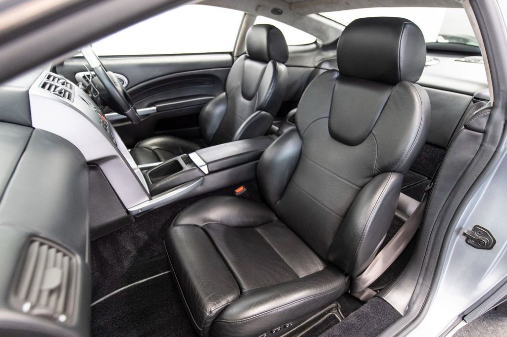 Used Aston Martin Vanquish 2004 for sale - 78030291: Photo 22