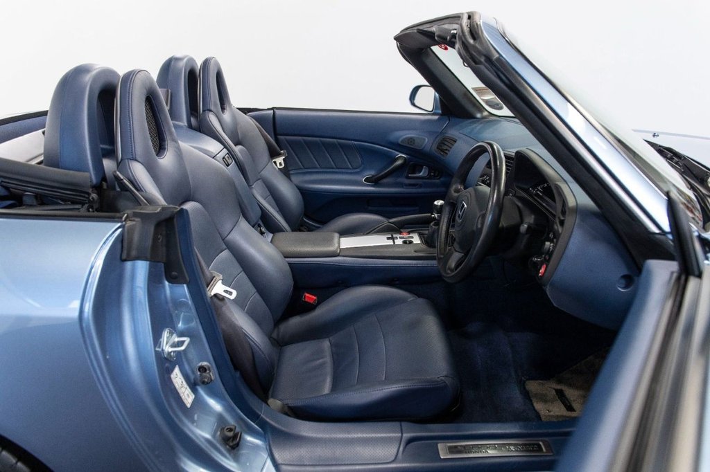 Used Honda S2000 2005 for sale - 78030222: Photo 12