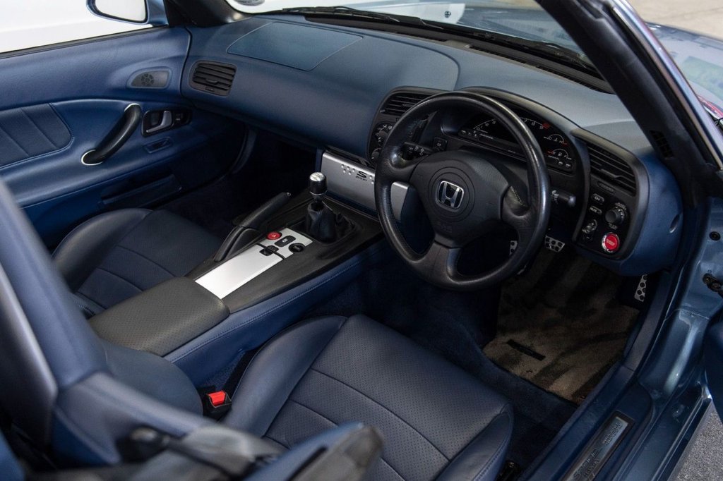 Used Honda S2000 2005 for sale - 78030222: Photo 13