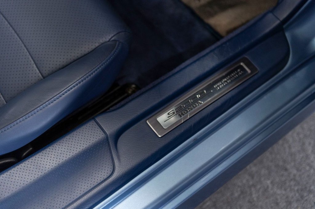 Used Honda S2000 2005 for sale - 78030222: Photo 15