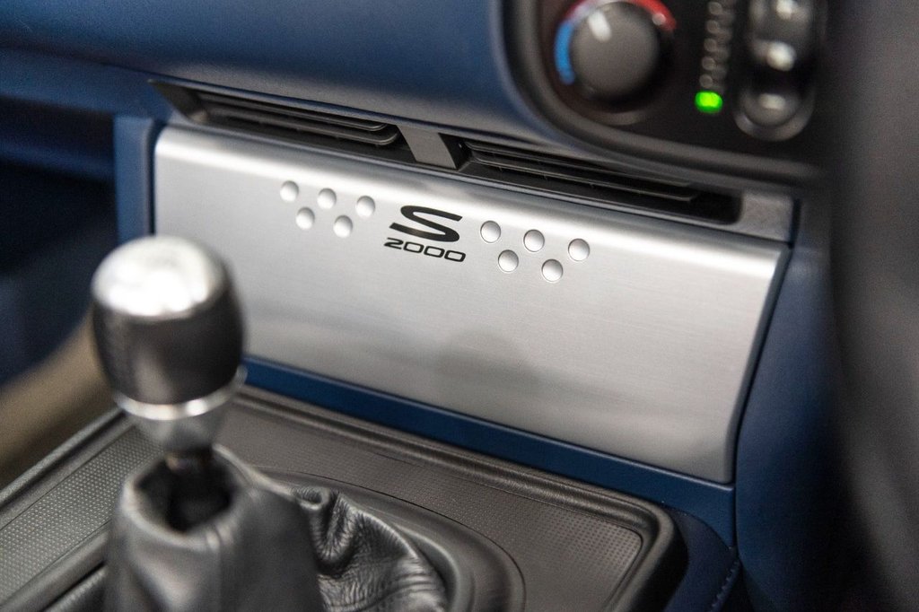 Used Honda S2000 2005 for sale - 78030222: Photo 23