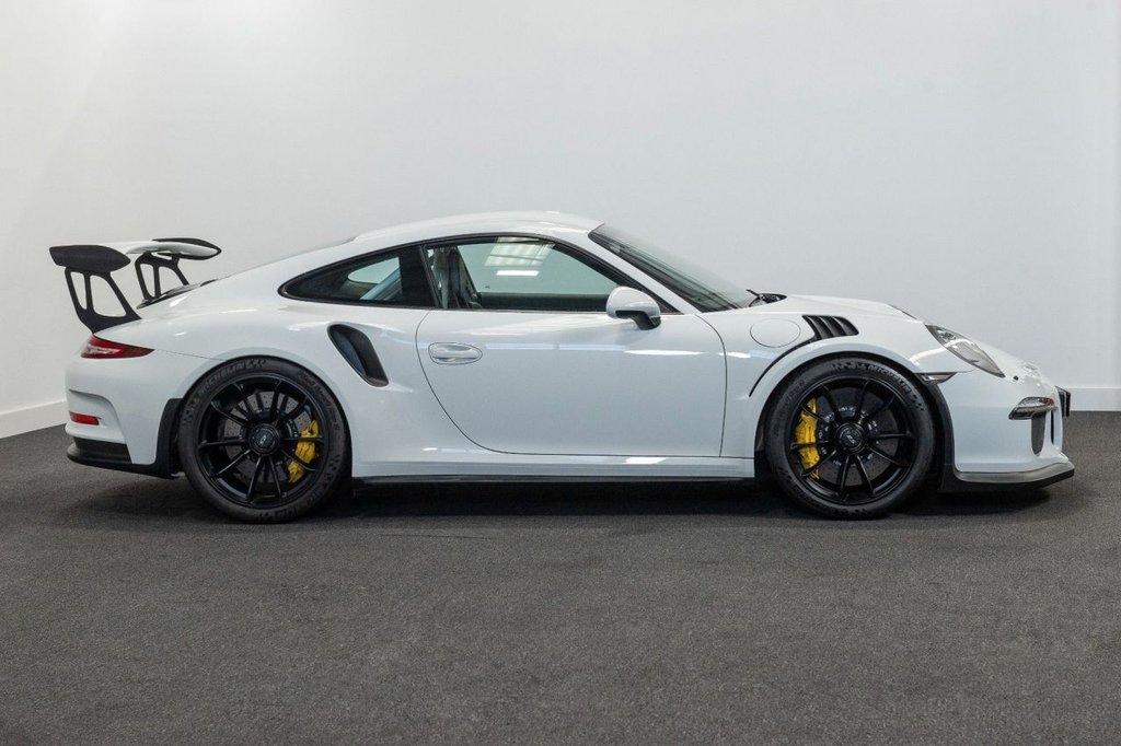 Used Porsche 911 2023 for sale - 78030068: Photo 3