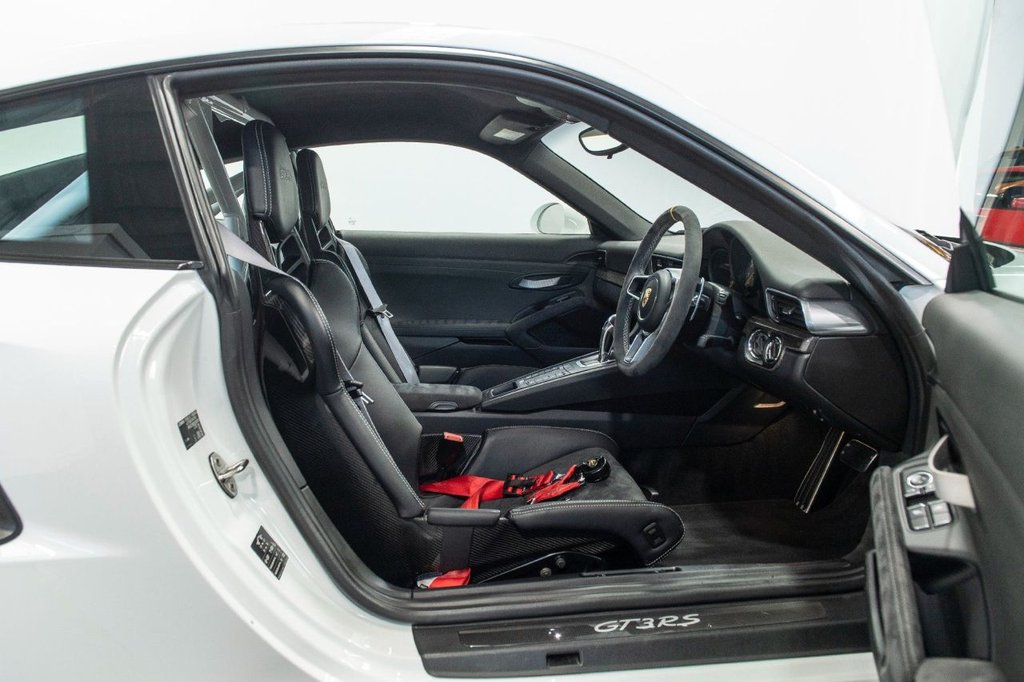 Used Porsche 911 2023 for sale - 78030068: Photo 7