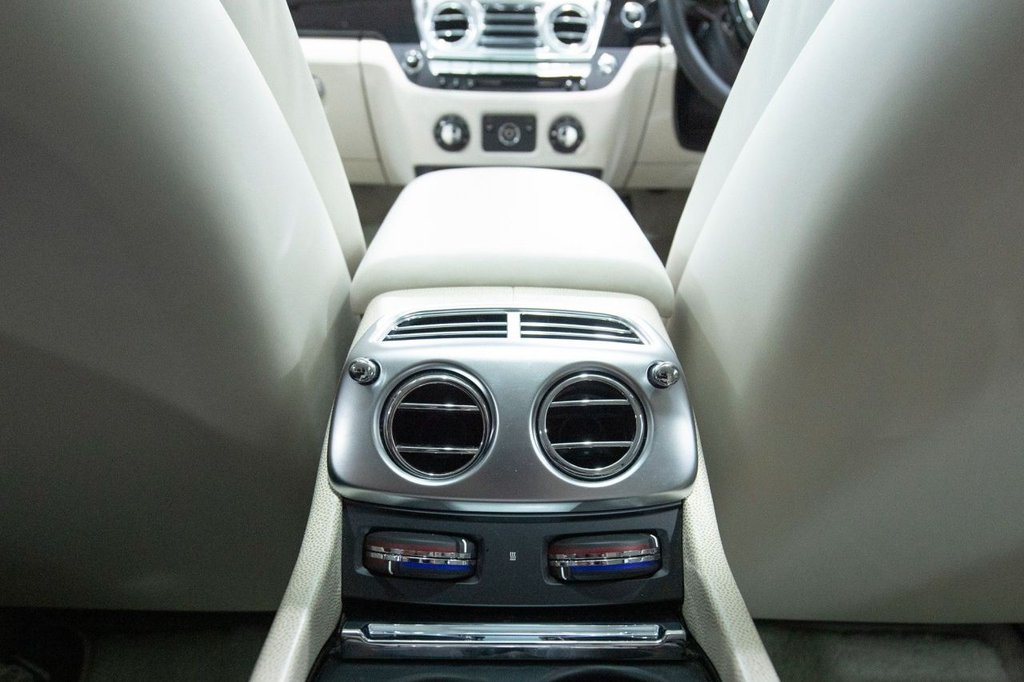 Used Rolls-Royce Wraith 2014 for sale - 78029992: Photo 24