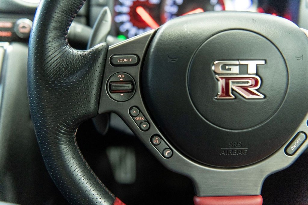Used Nissan GT-R 2016 for sale - 78030239: Photo 14