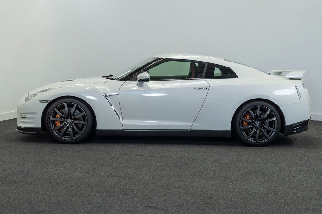 Used Nissan GT-R 2016 for sale - 78030239: Photo 4