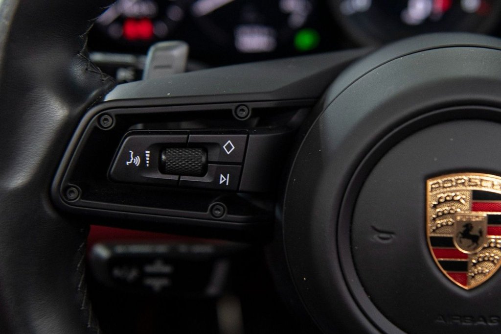 Used Porsche 911 2022 for sale - 78154081: Photo 14