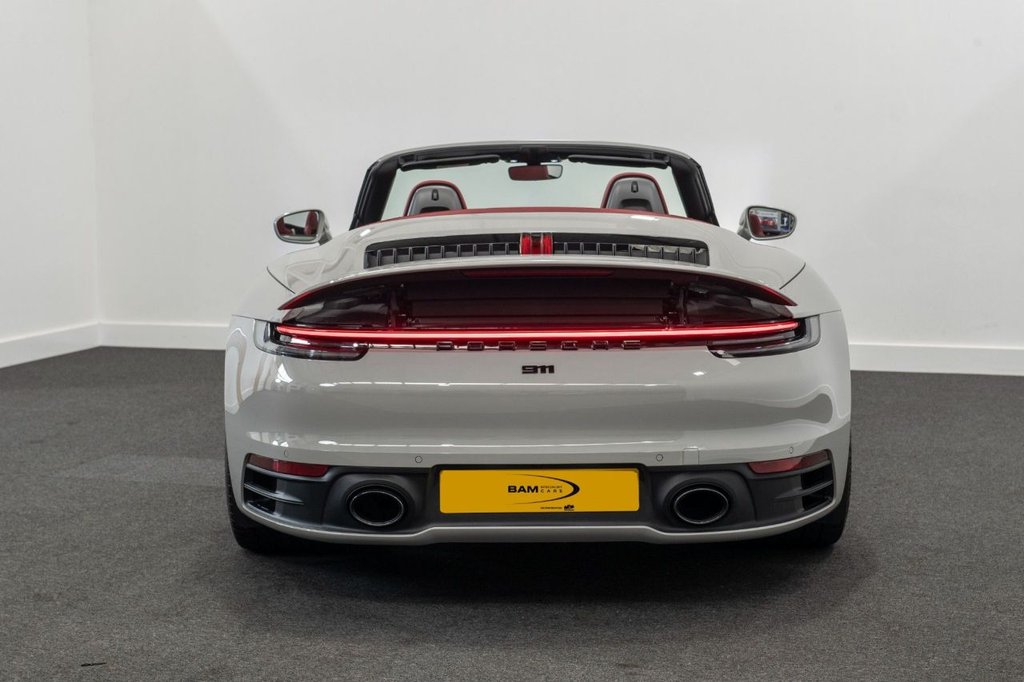Used Porsche 911 2022 for sale - 78154081: Photo 8