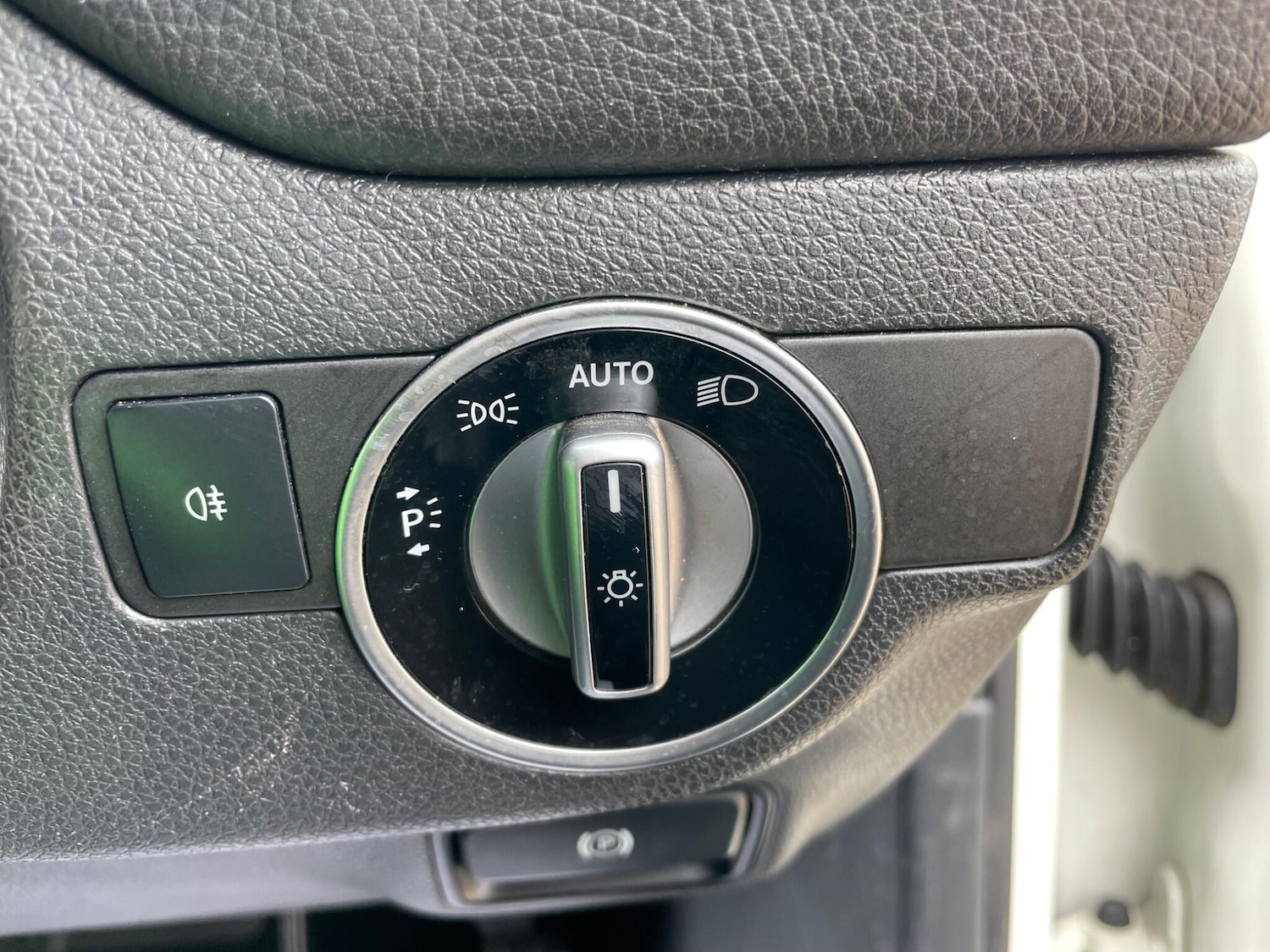 Used Mercedes-Benz CLA 2014 for sale - 78086958: Photo 12