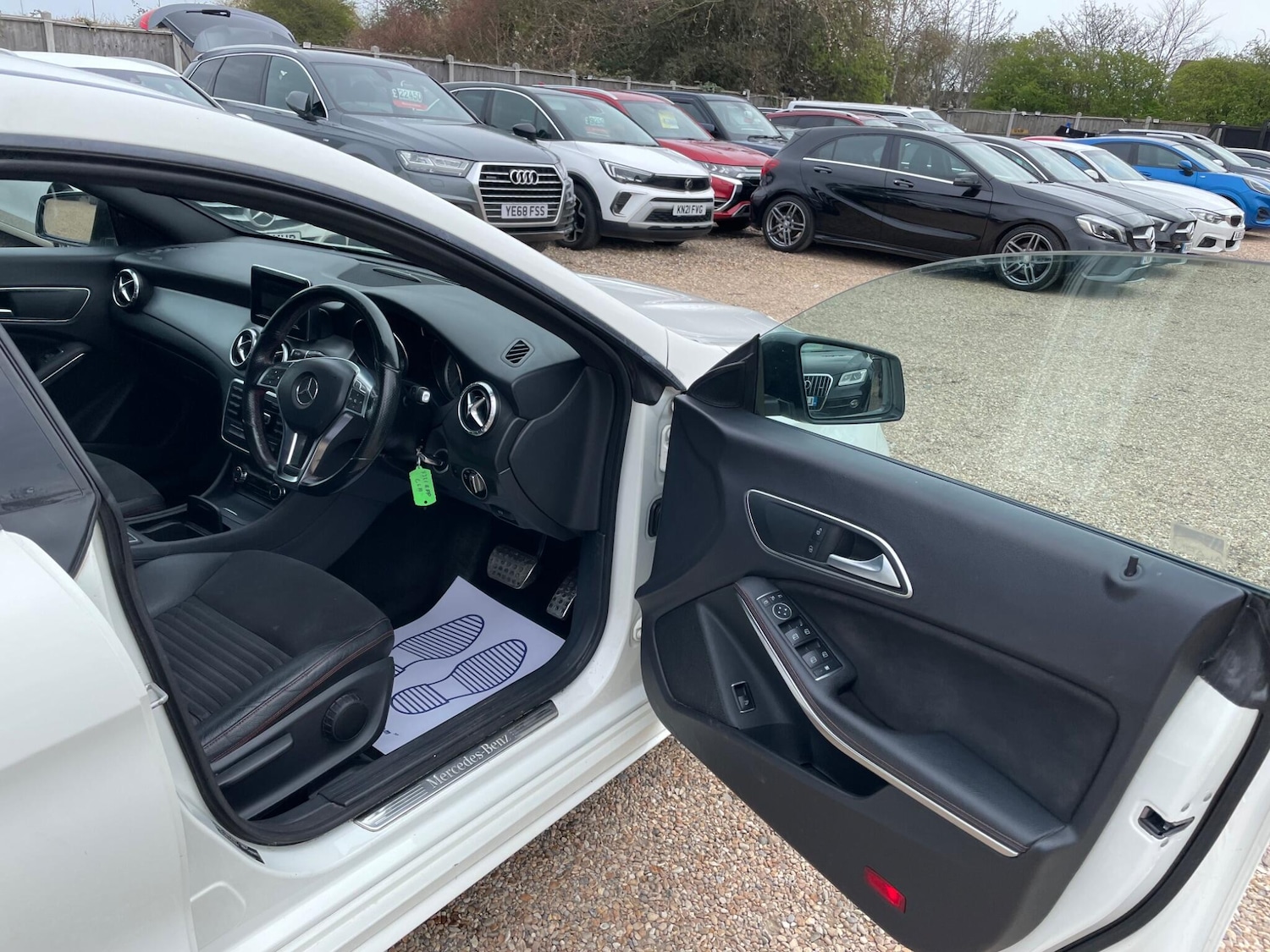 Used Mercedes-Benz CLA 2014 for sale - 78086958: Photo 9