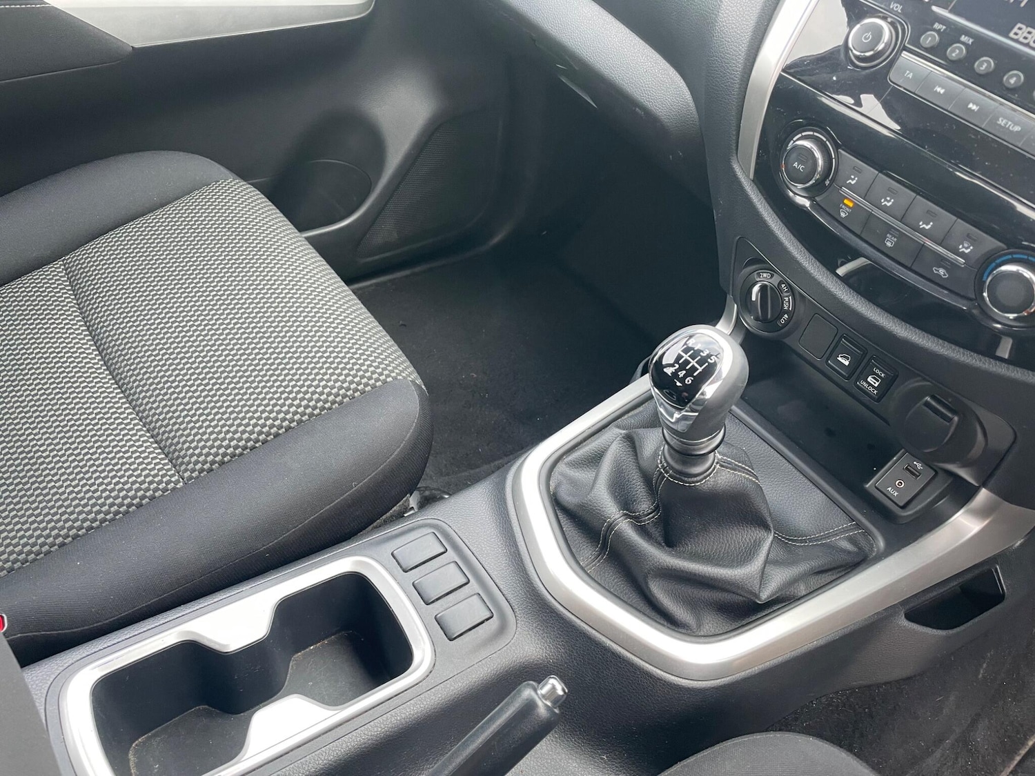 Used Nissan Navara 2019 for sale - 77501837: Photo 19