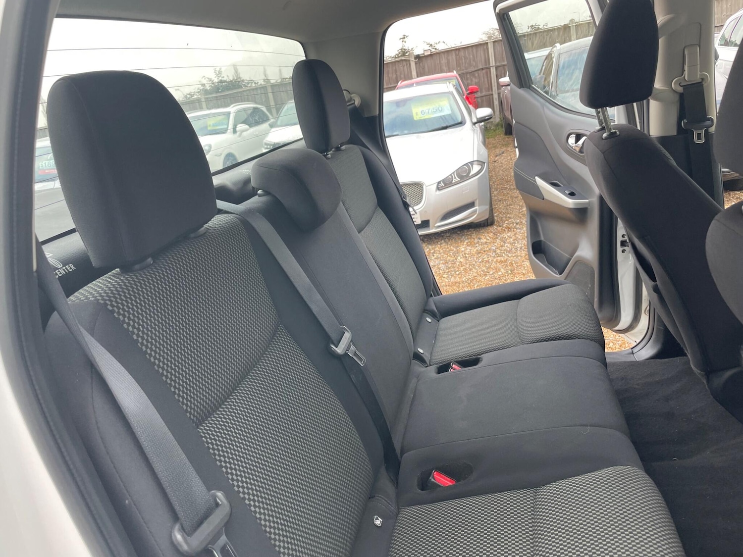 Used Nissan Navara 2019 for sale - 77501837: Photo 40