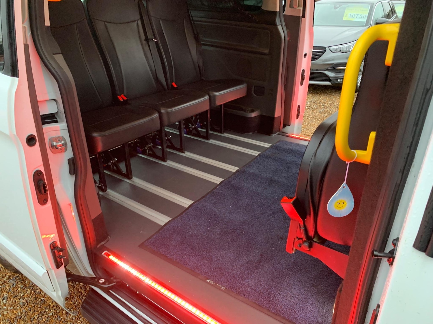 Used Ford Tourneo Custom 2020 for sale - 77501799: Photo 40