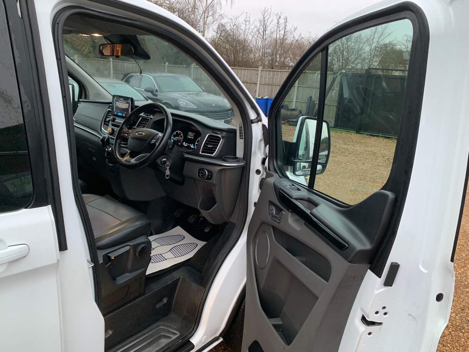 Used Ford Tourneo Custom 2020 for sale - 77501799: Photo 9