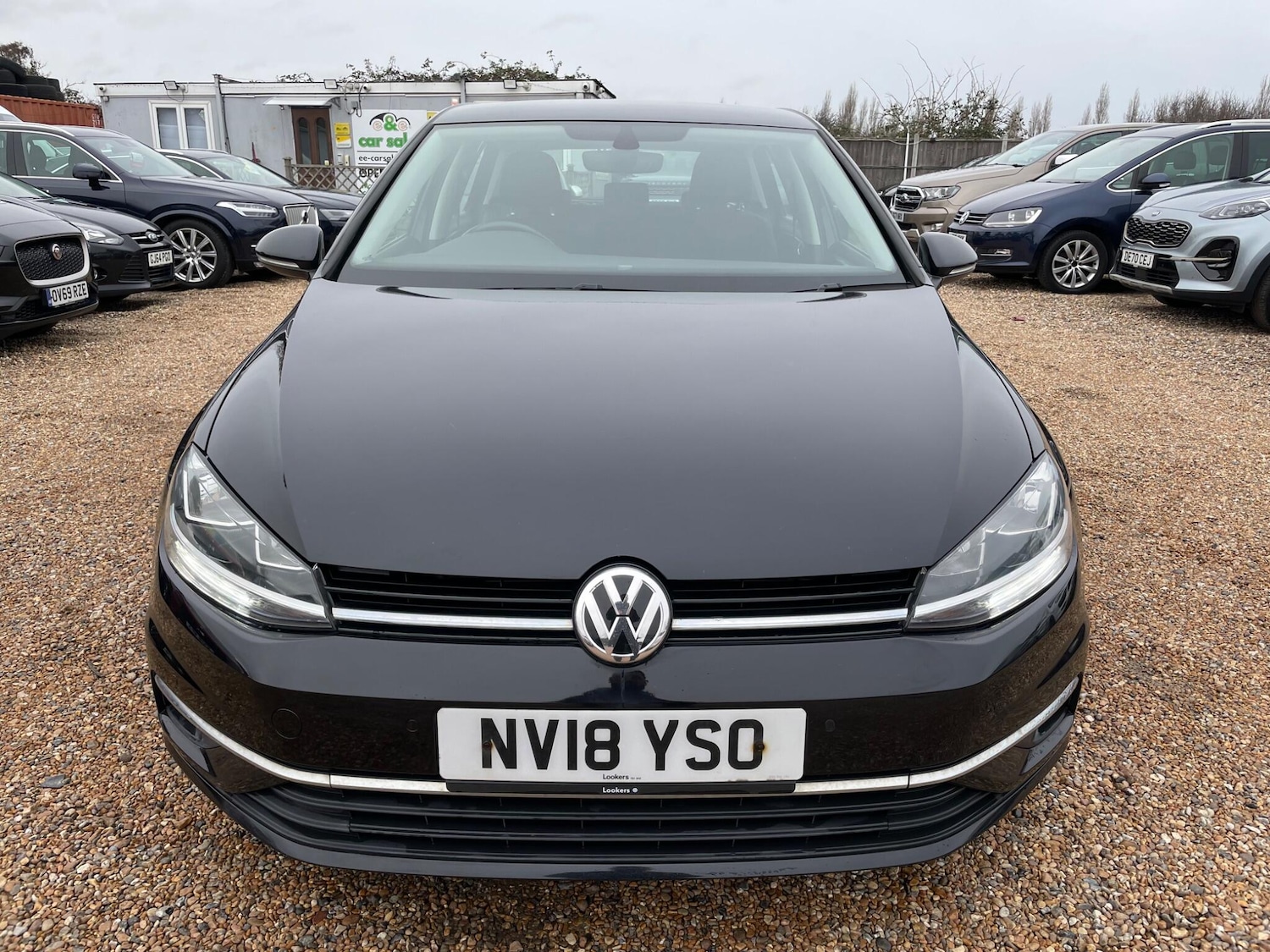 Used Volkswagen Golf 2018 for sale - 77501792: Photo 2