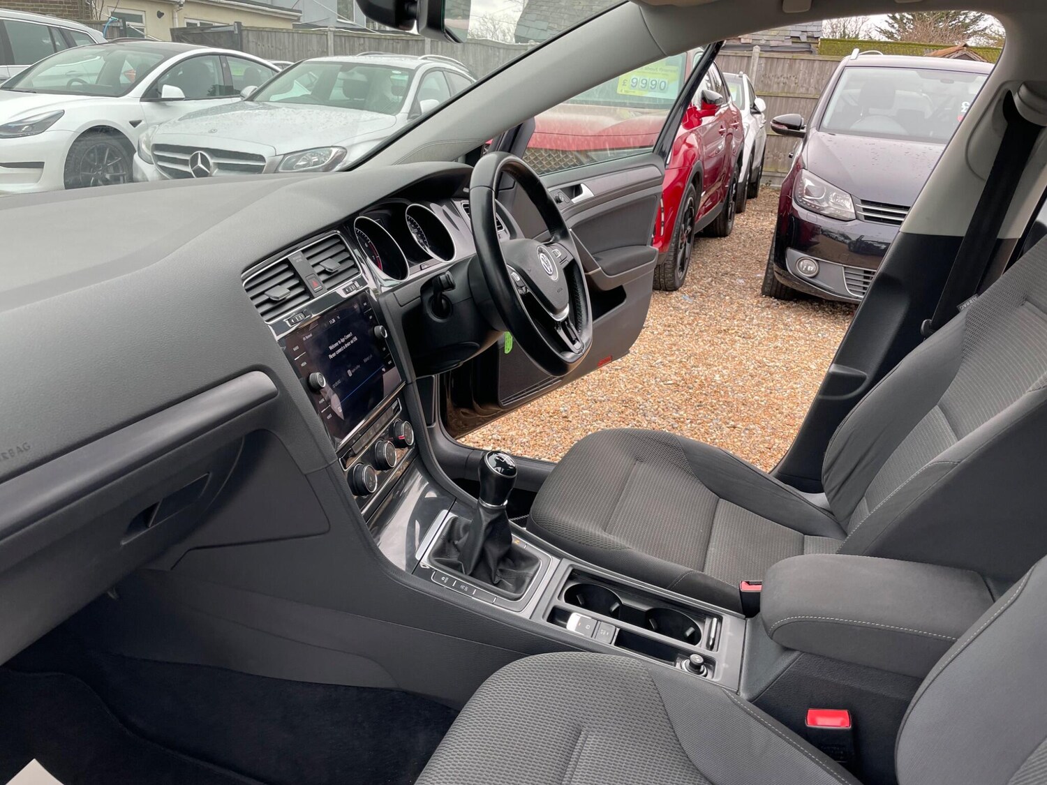 Used Volkswagen Golf 2018 for sale - 77501792: Photo 26