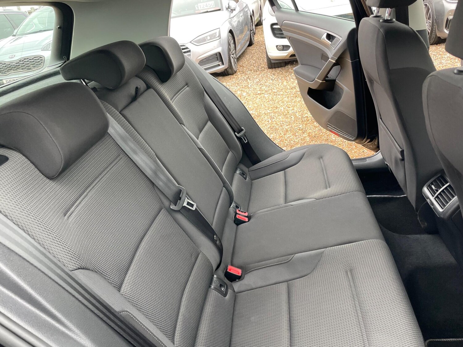 Used Volkswagen Golf 2018 for sale - 77501792: Photo 40