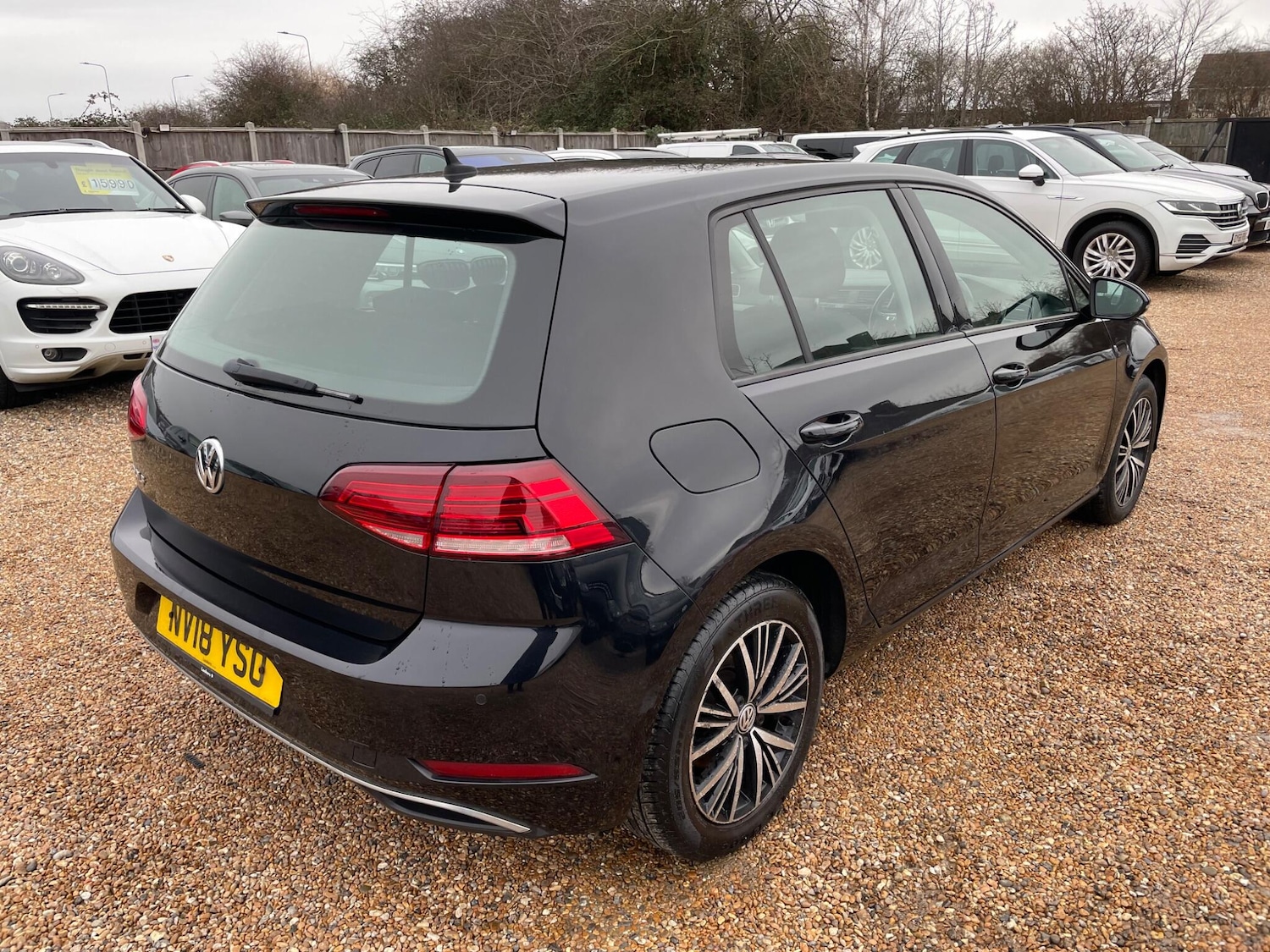 Used Volkswagen Golf 2018 for sale - 77501792: Photo 7