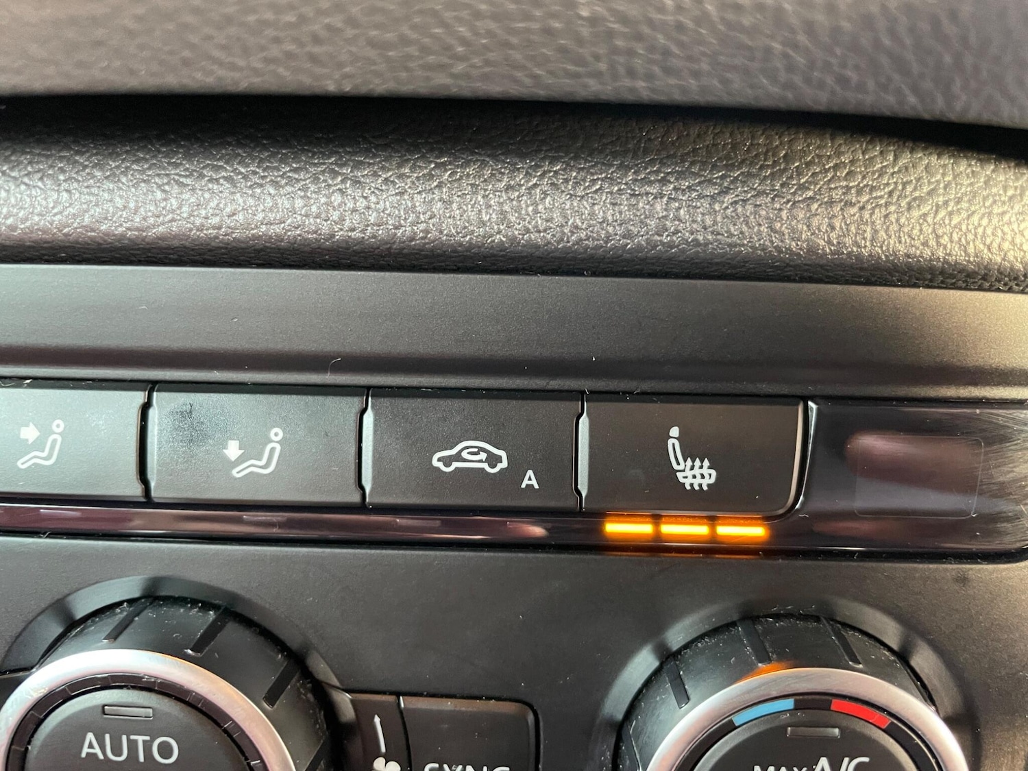 Used Volkswagen Beetle 2014 for sale - 77670438: Photo 18