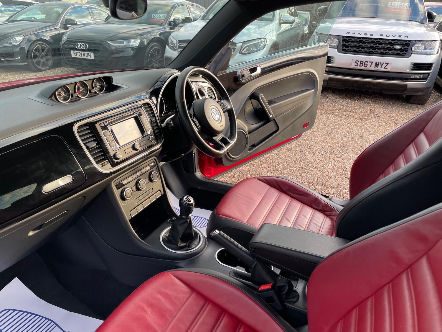 Used Volkswagen Beetle 2014 for sale - 77670438: Photo 28