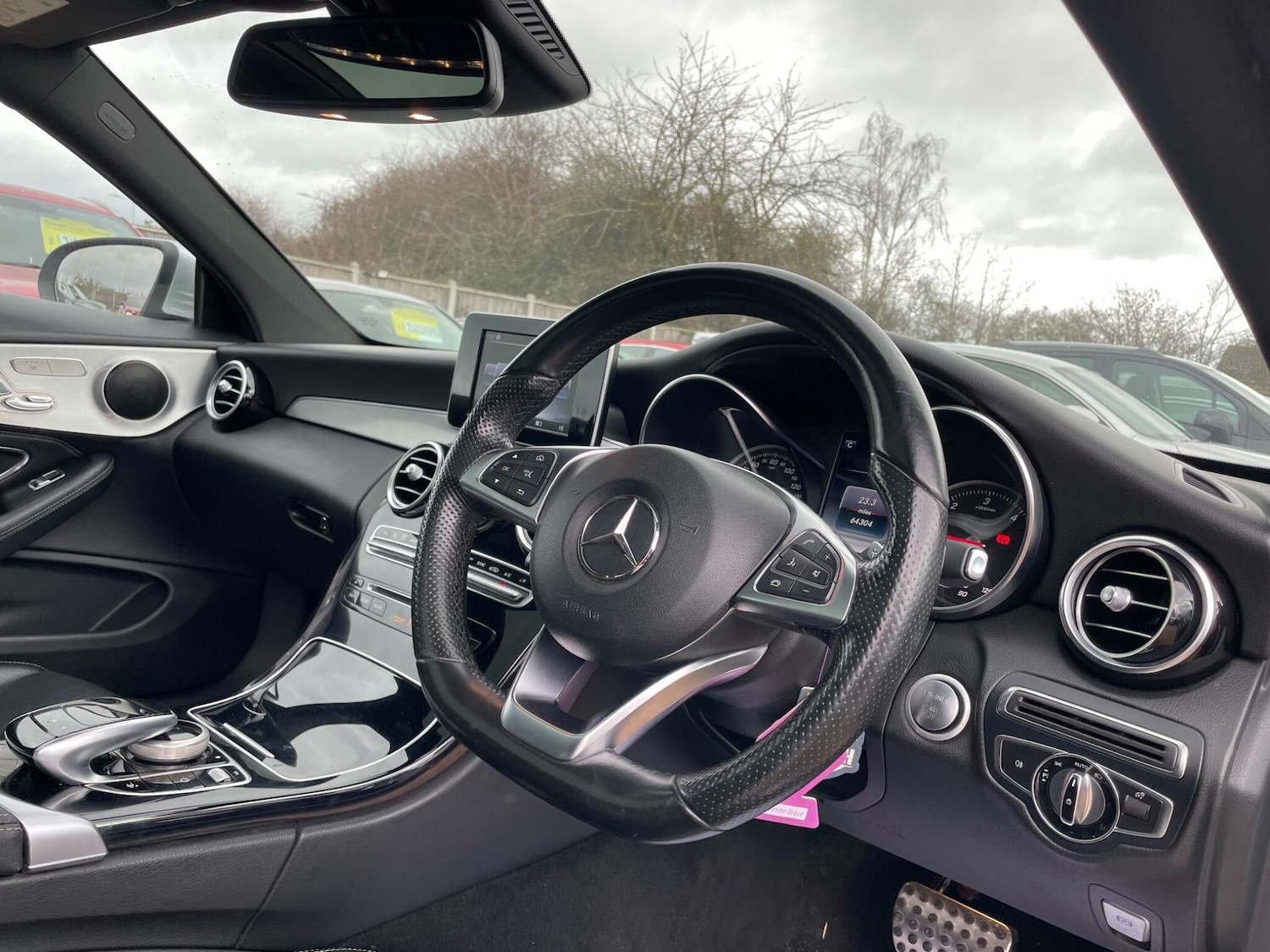 Used Mercedes-Benz C Class 2016 for sale - 77585860: Photo 12